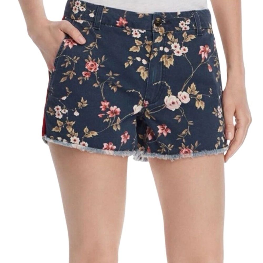 Sundry Floral Frayed Mid-Rise Denim Shorts with Red Accents Size 29